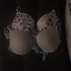 PINK Victoria's Secret Intimates & Sleepwear - HUGE VS PINK Bra Bundle (7) PINK Victoria's Secret Intimates & Sleepwear - HUGE VS PINK Bra Bundle (7)